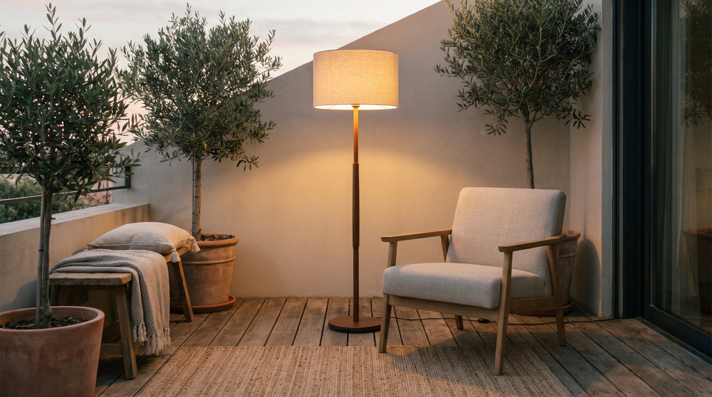 Outdoor floor lamps for patio