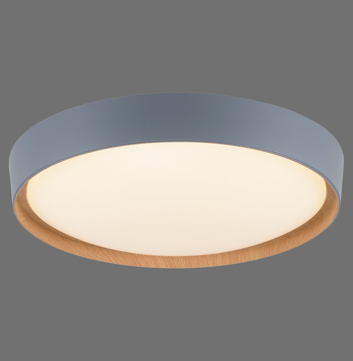 Vue de face du plafonnier rond gris avec rebord en bois clair et diffuseur blanc.