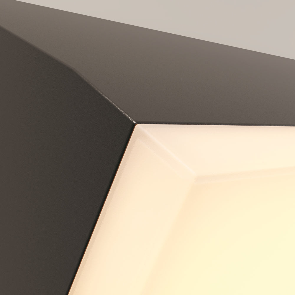 Détail de la finition mate anthracite et du bord du diffuseur rétroéclairé