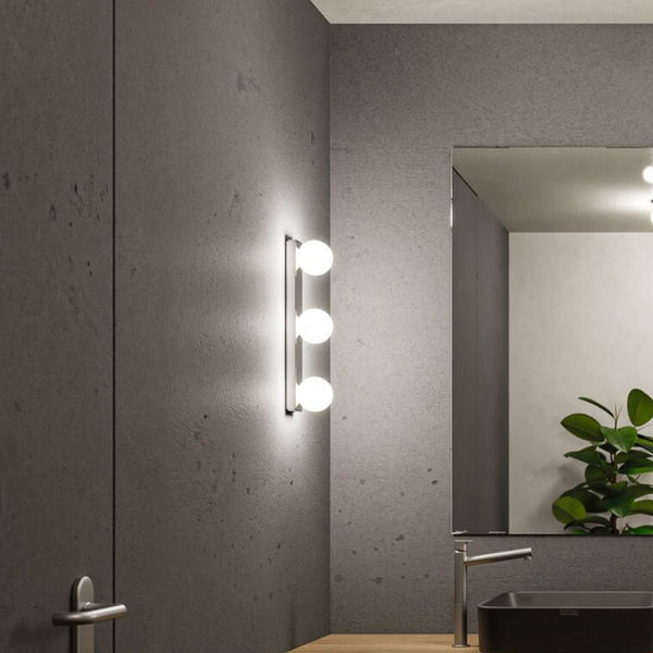Applique murale Gove IP44 G9 en verre, chromé et blanc, 3 lumières, IP44