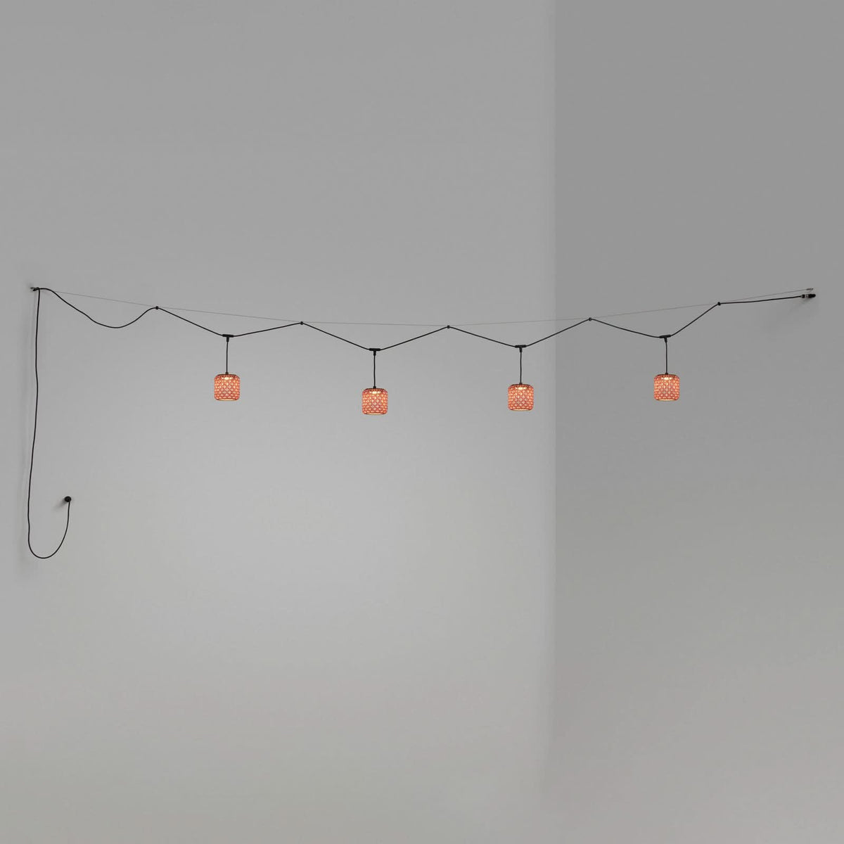 Suspension d'extérieur LED Nans S/16/4L en aluminium, graphite et rouge, Ø 16,7 cm, IP54