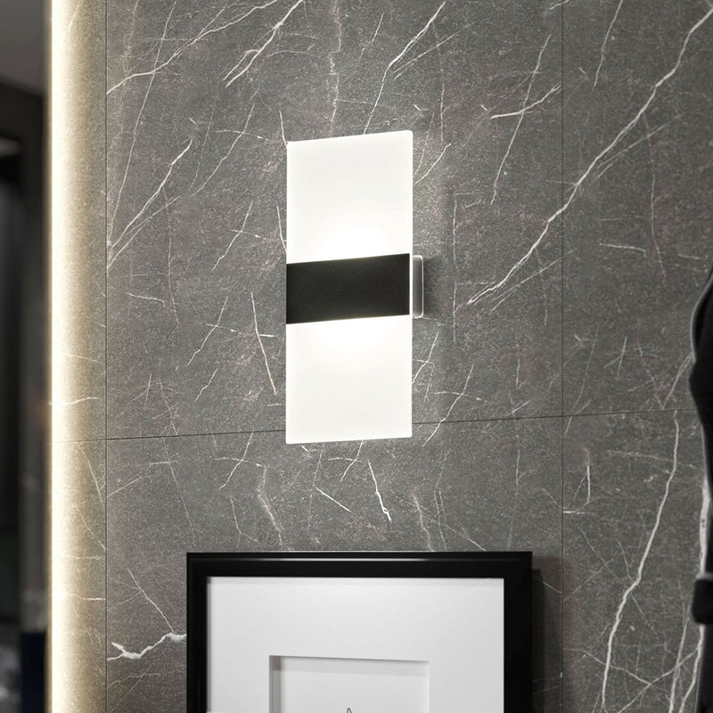 Applique murale LED rechargeable Magnetics en métal, noir et blanc, hauteur 22,5 cm