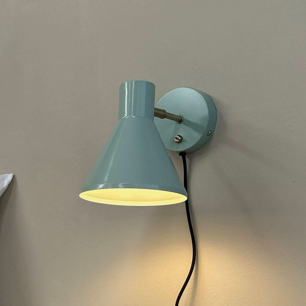 Applique murale Sleep en acier, vert, hauteur 17 cm