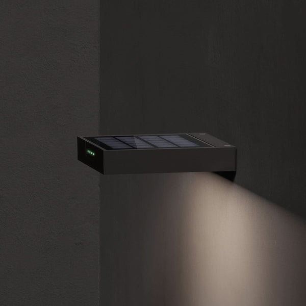 Applique d'extérieur LED solaire ALA Wall en aluminium, anthracite, hauteur 3 cm, IP65