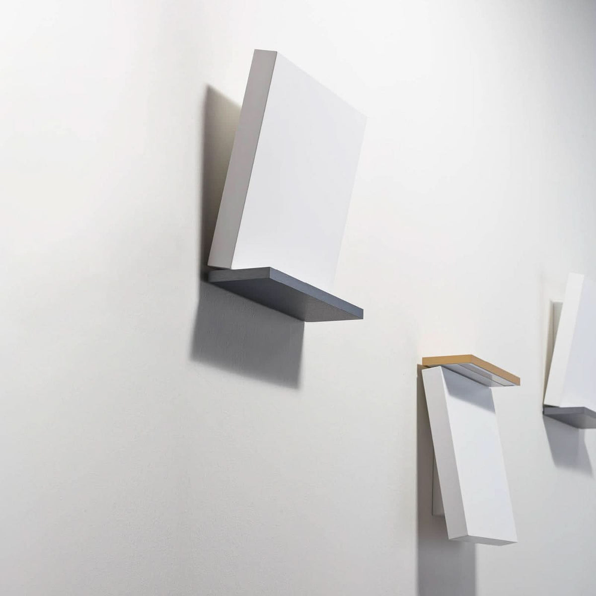 Applique murale LED en aluminium, doré et blanc, hauteur 24,8 cm