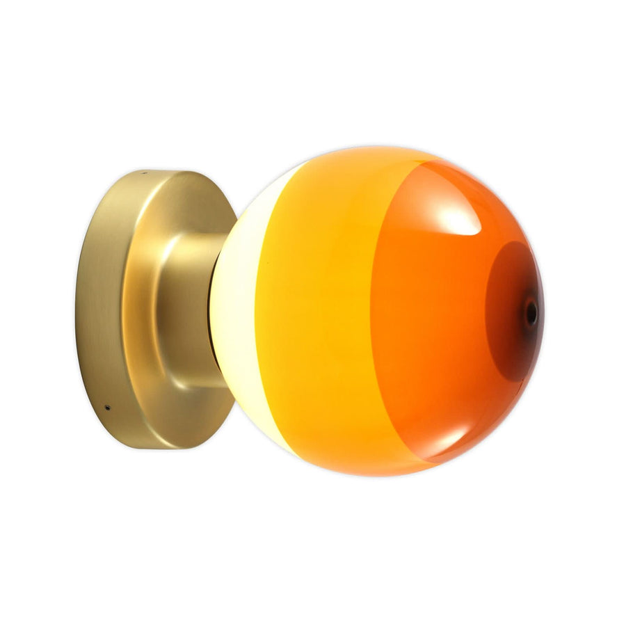 Applique murale LED Dipping Light A2 en verre, ambre et laiton, Ø 12,5 cm