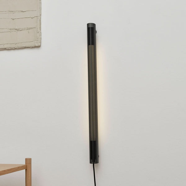 Applique murale Radent en acier, noir, hauteur 70 cm, 3000 K, 9 W, largeur 4,2 cm
