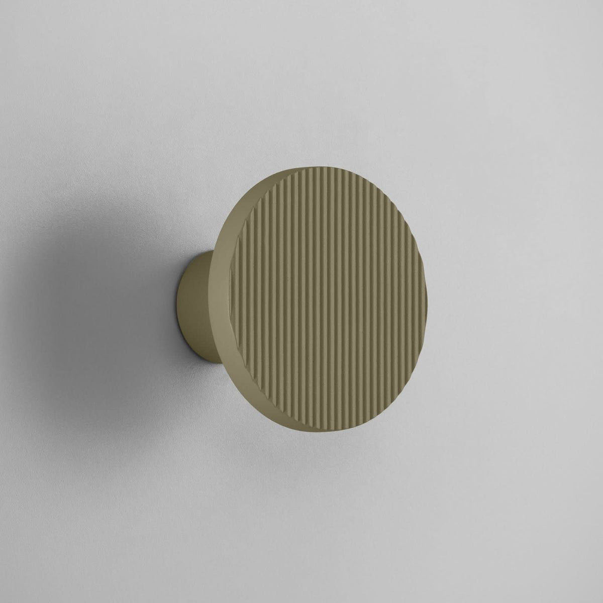 Applique murale LED Arid A/01 en aluminium, vert, Ø 14 cm, IP44