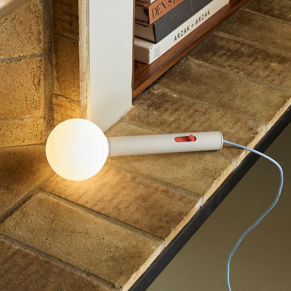 Applique murale LED Talk en verre, gris clair et bleu, Ø 10 cm