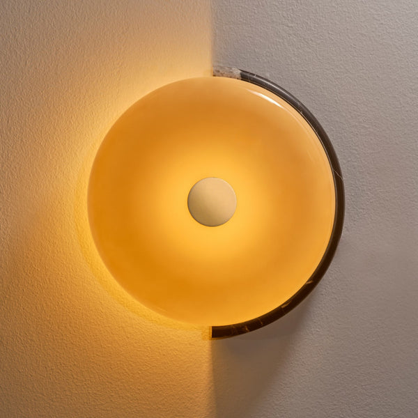 Applique murale LED Trip en verre, marron marbré et blanc brillant, hauteur 19 cm