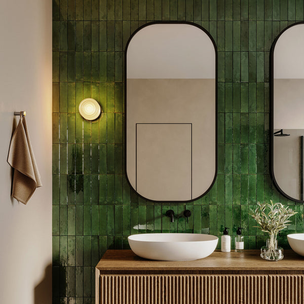 Applique murale LED Hajo en verre, transparent et noir, Ø 12,4 cm, IP44