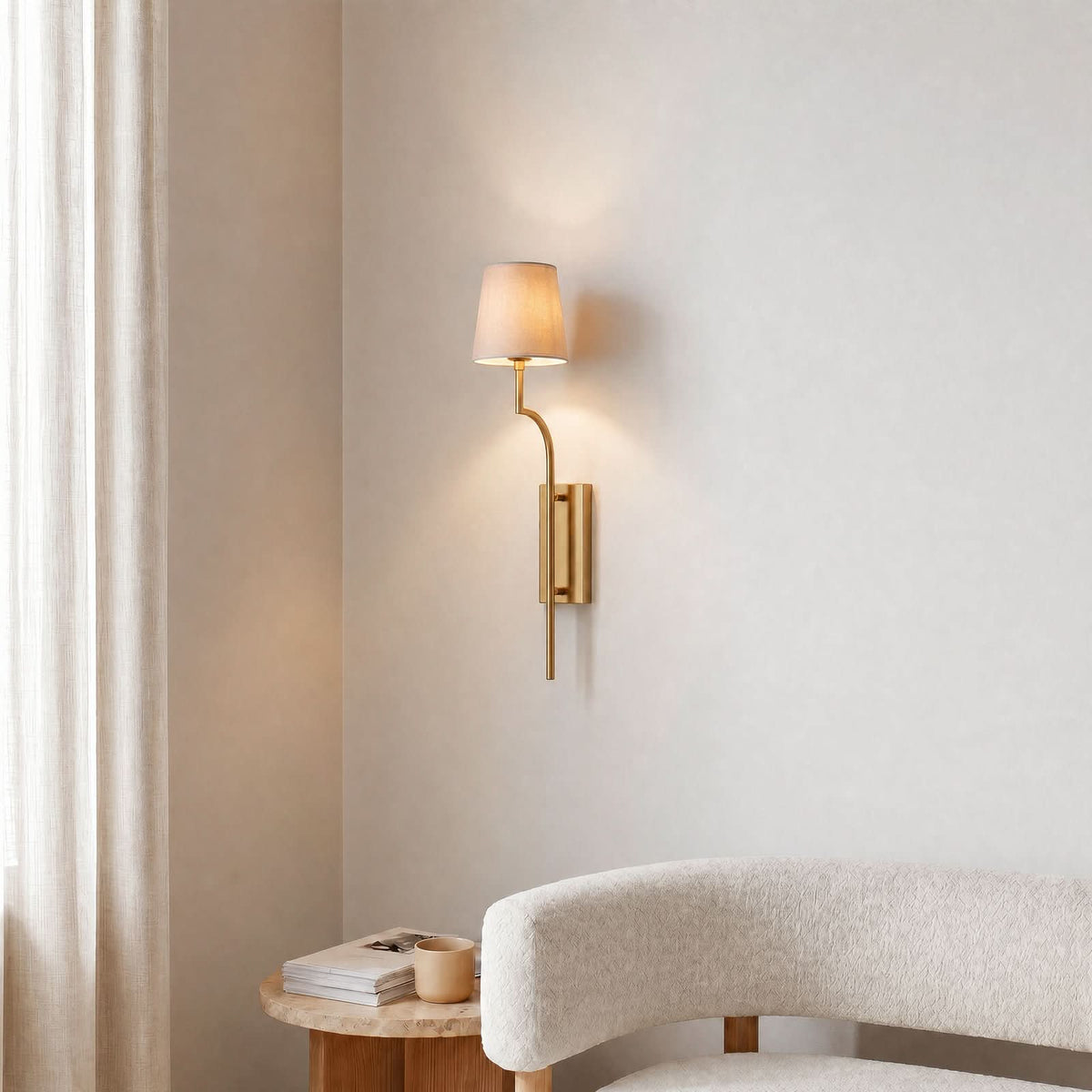 Applique murale Lumora en tissu, blanc et doré, hauteur 72 cm