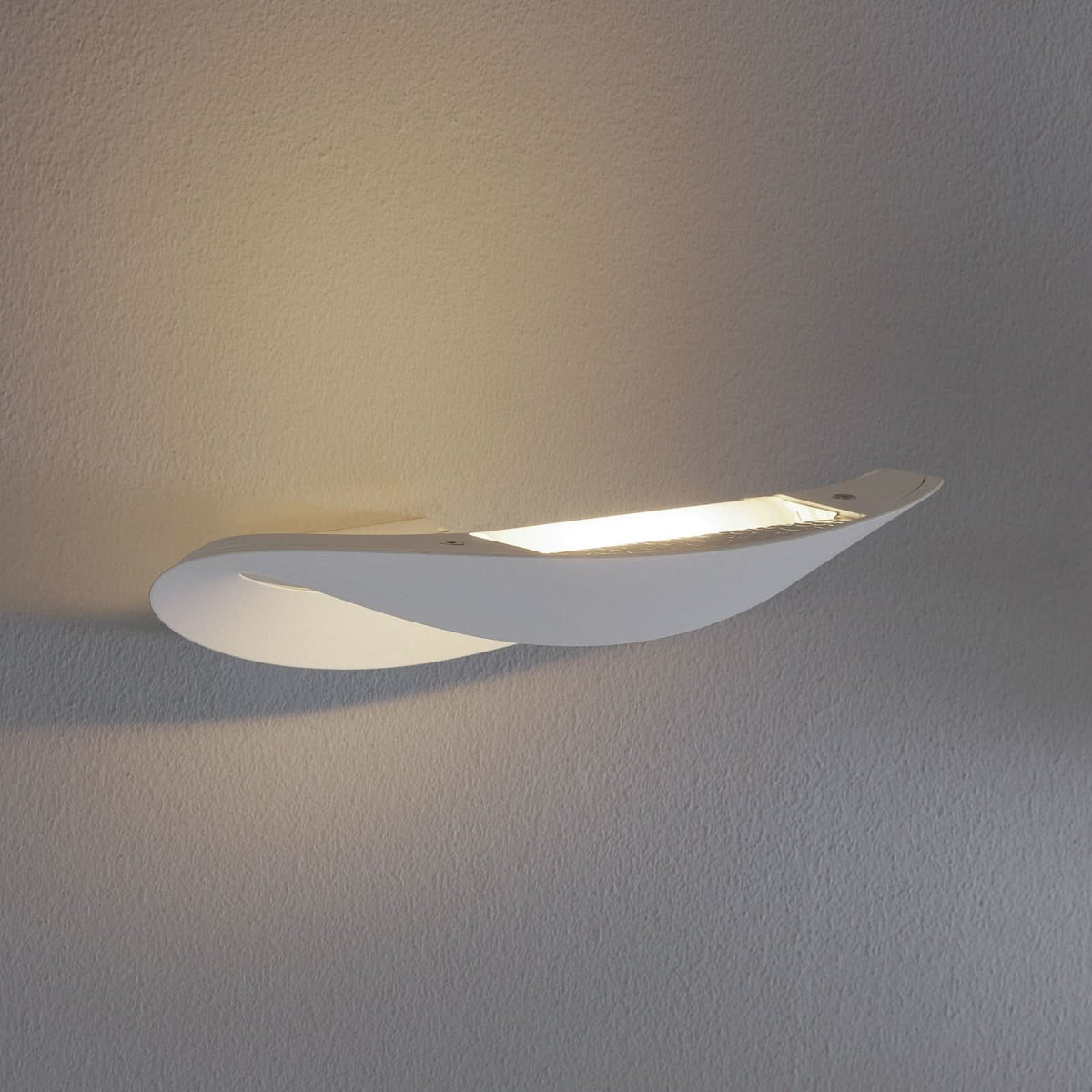 Applique murale Mesmeri en aluminium, blanc, hauteur 7,9 cm