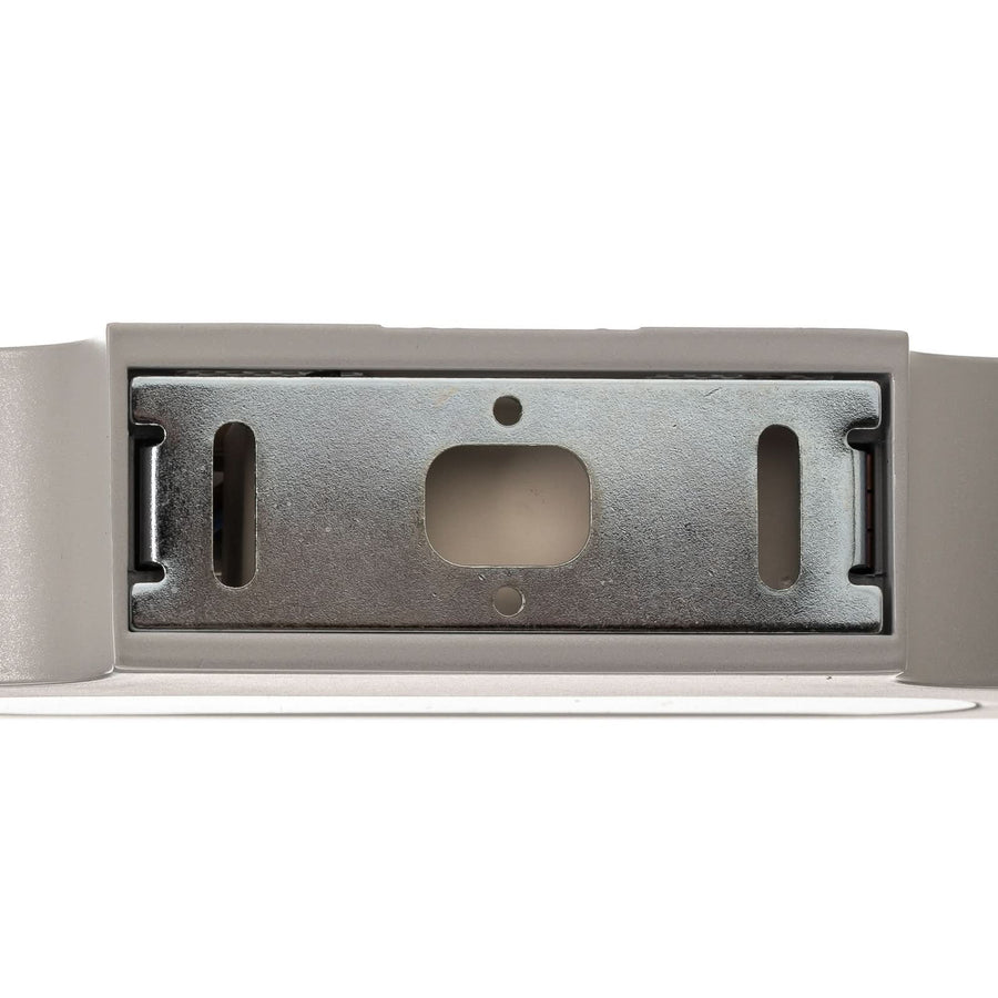 Applique murale LED Talo 21 en aluminium, argent, hauteur 4,2 cm