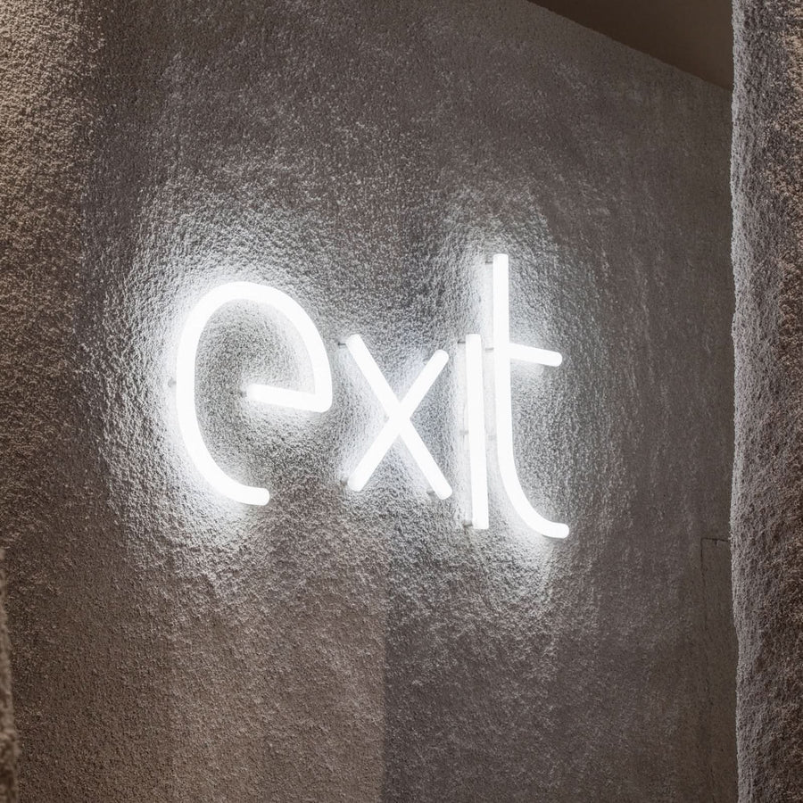 Applique murale LED Alphabet en aluminium, blanc, hauteur 95 cm, 3000 K, 17 W, largeur 35 cm