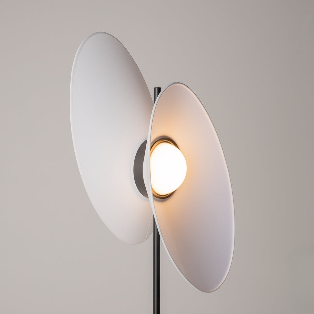 Evolution Lampadaire noir