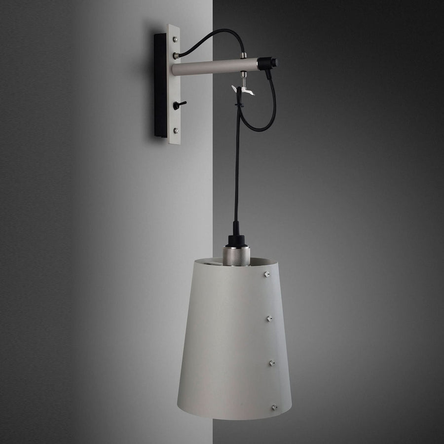 Applique murale Hooked Wall en acier, gris clair, 40 W, modèle 3