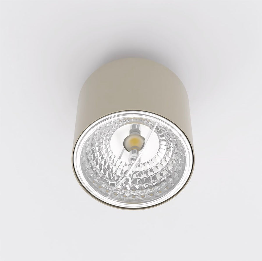 Vue par en dessous montrant la lentille striée et l'ampoule centrale