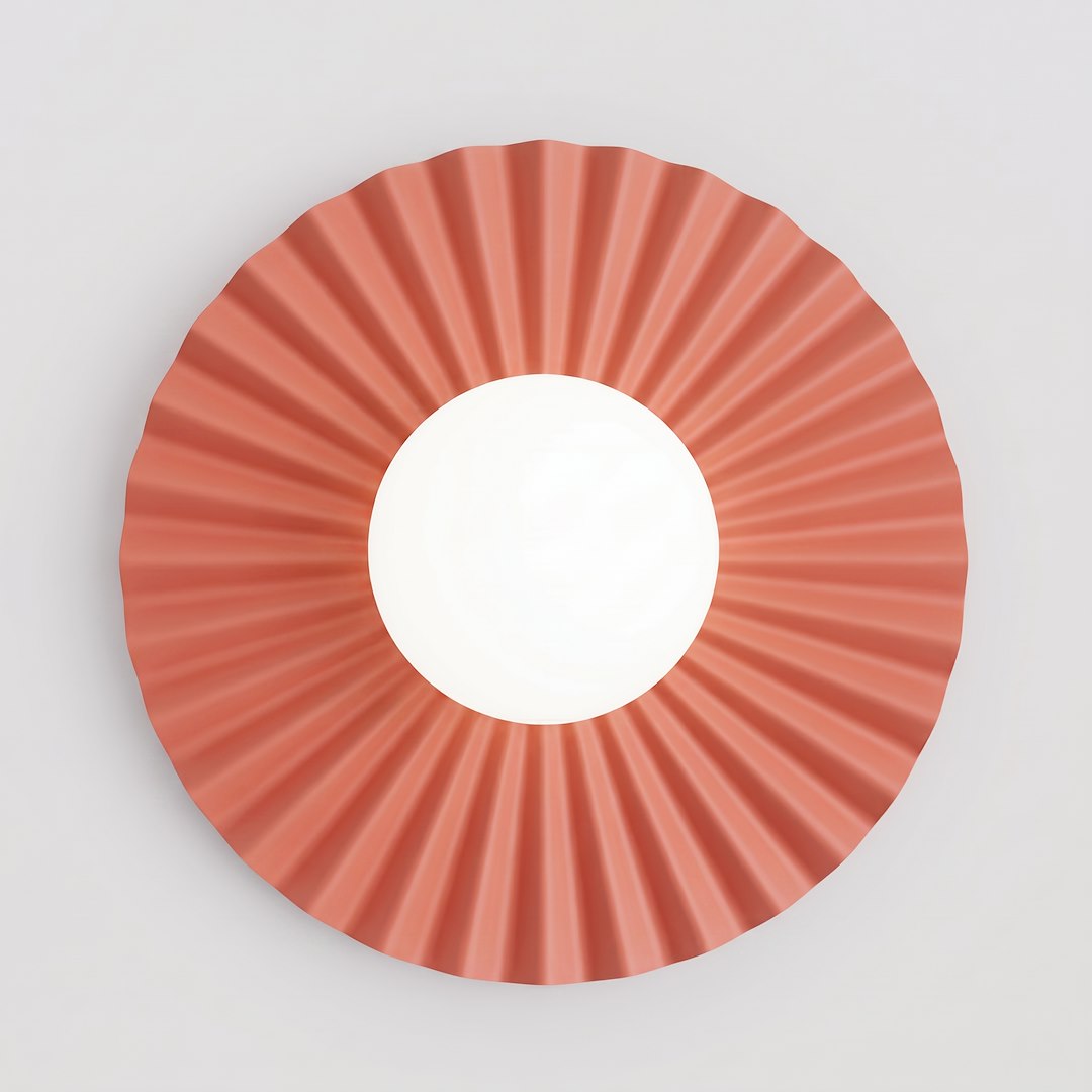 Applique murale corail plissée de face sur fond blanc, diffuseur central en verre blanc