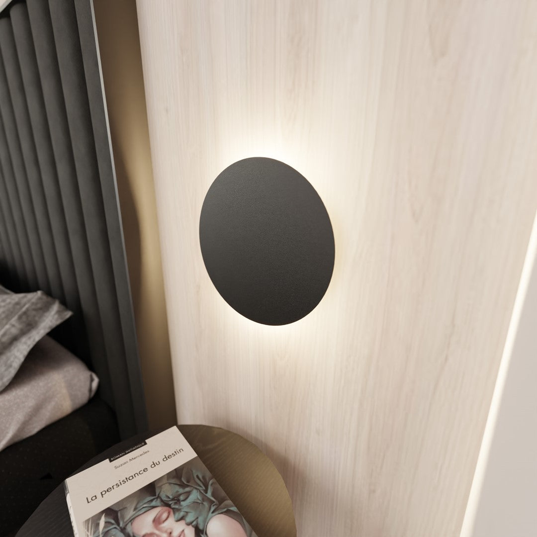 Form wall lamp, no. 2