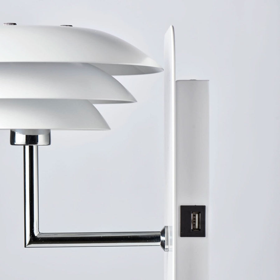Applique murale DL20 USB Shelf en métal, blanc, hauteur 28 cm