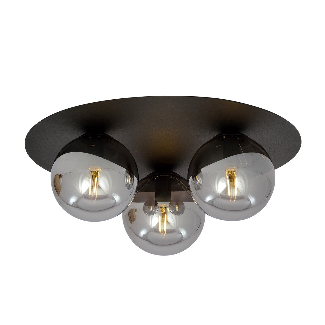 Plafonnier noir vu de face avec trois globes de verre fumé, fond blanc