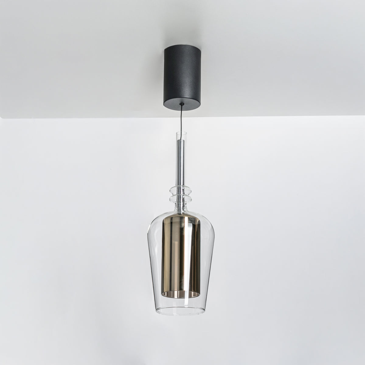 Suspension Tagna noire et ambrée, verre, L 13 cm