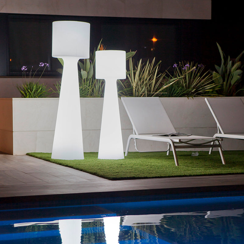 Grace floor lamp