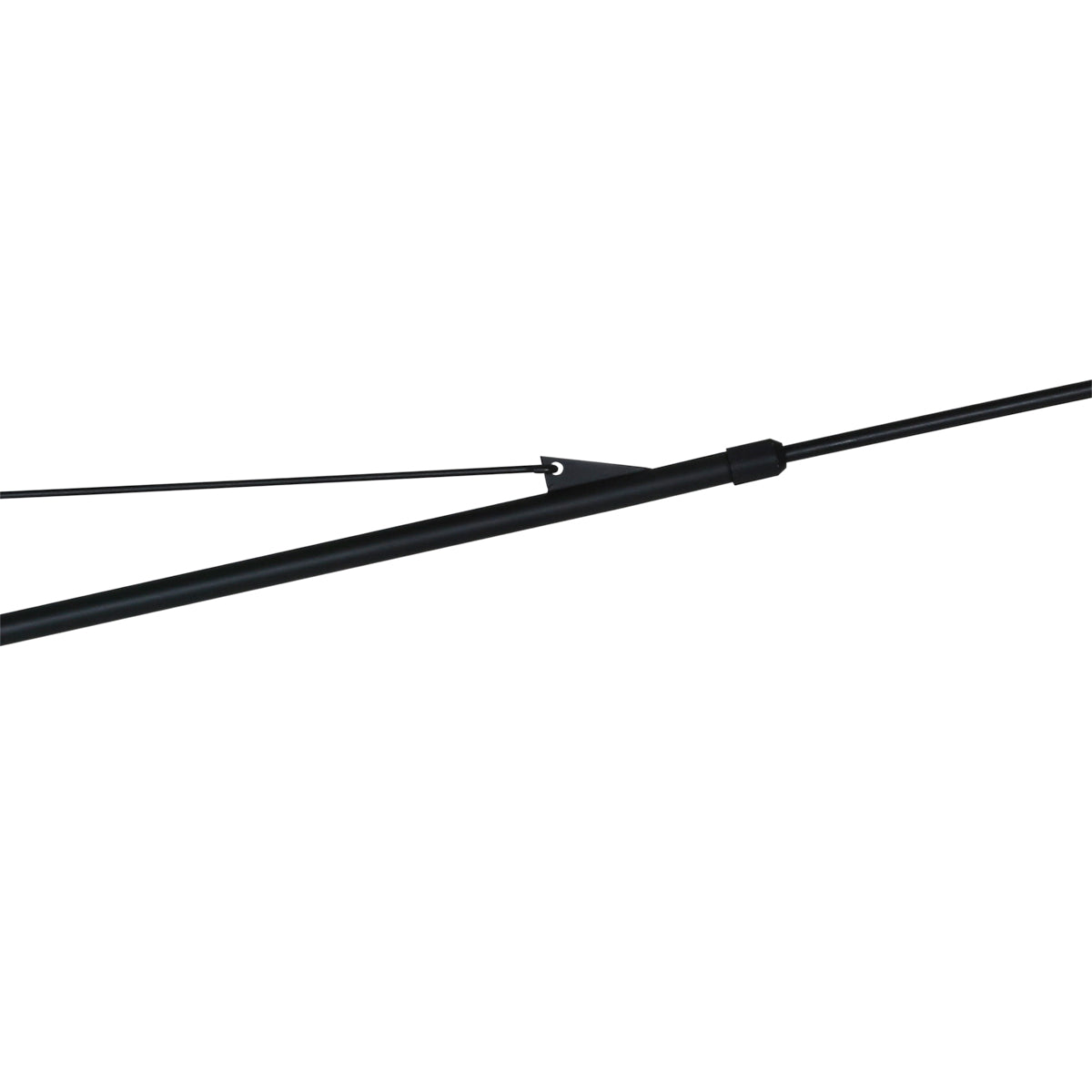 Détail du câble tendeur et de la bague de réglage sur le bras