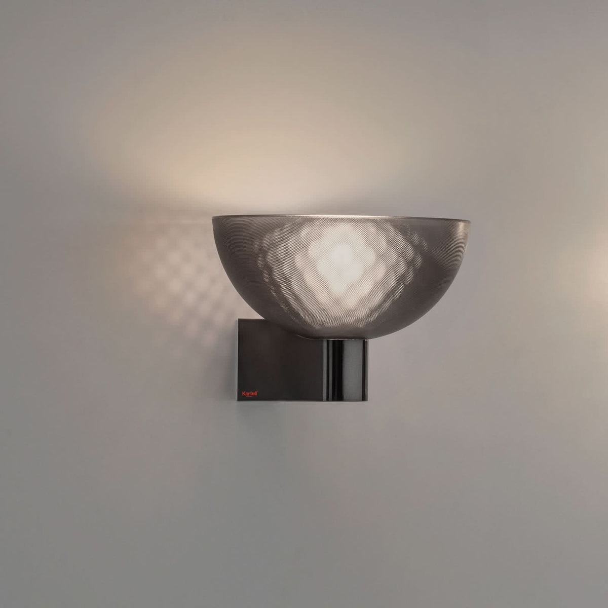 Applique murale Fata, gris fumée, hauteur 12 cm