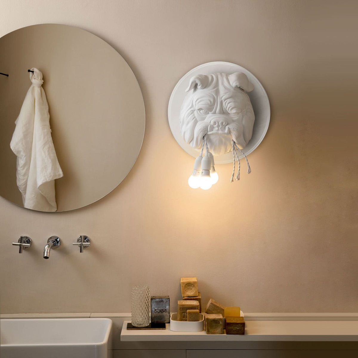 Applique murale Amsterdam en céramique, blanc mat, 3 lumières, Ø 41 cm
