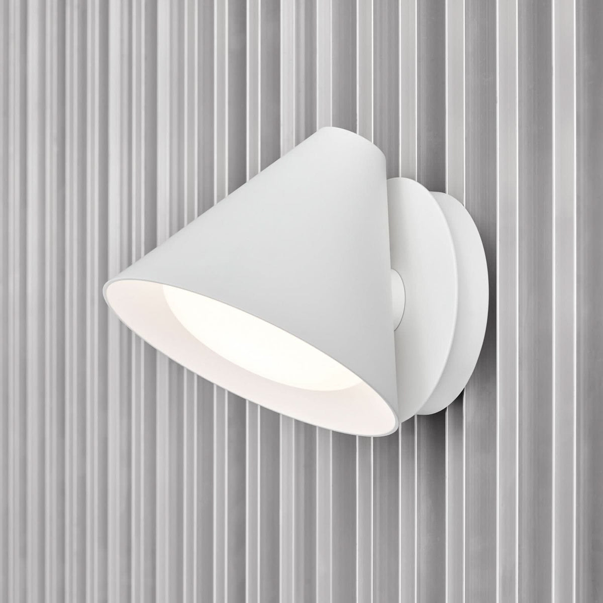 Applique murale LED Keglen en aluminium, blanc, hauteur 16,9 cm