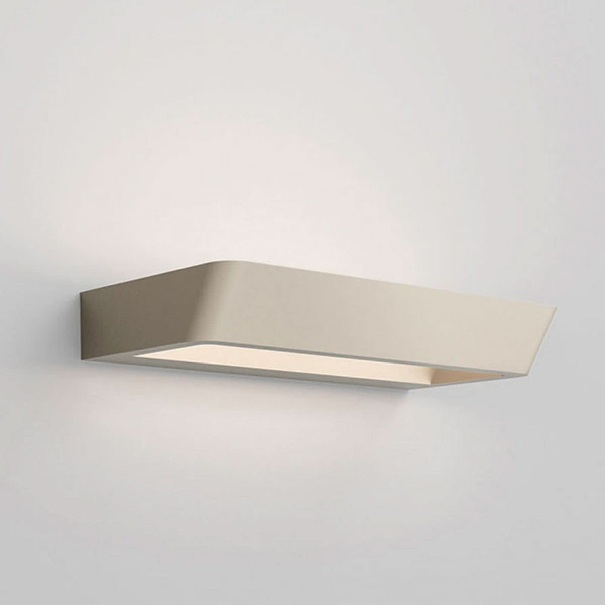 Applique murale LED Belvedere W2 en aluminium, bronze, hauteur 4,5 cm, 2700 K