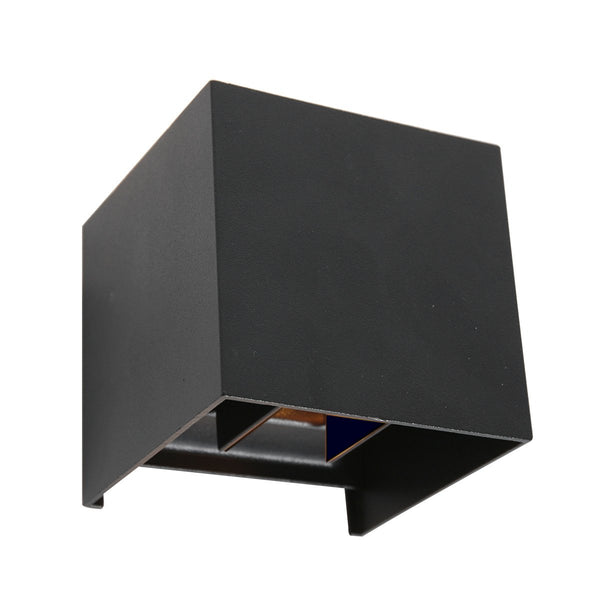 Muro black wall lamp