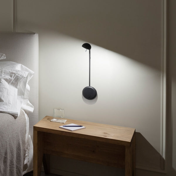 Applique murale LED Pin 1680 en aluminium, noir, hauteur 39 cm