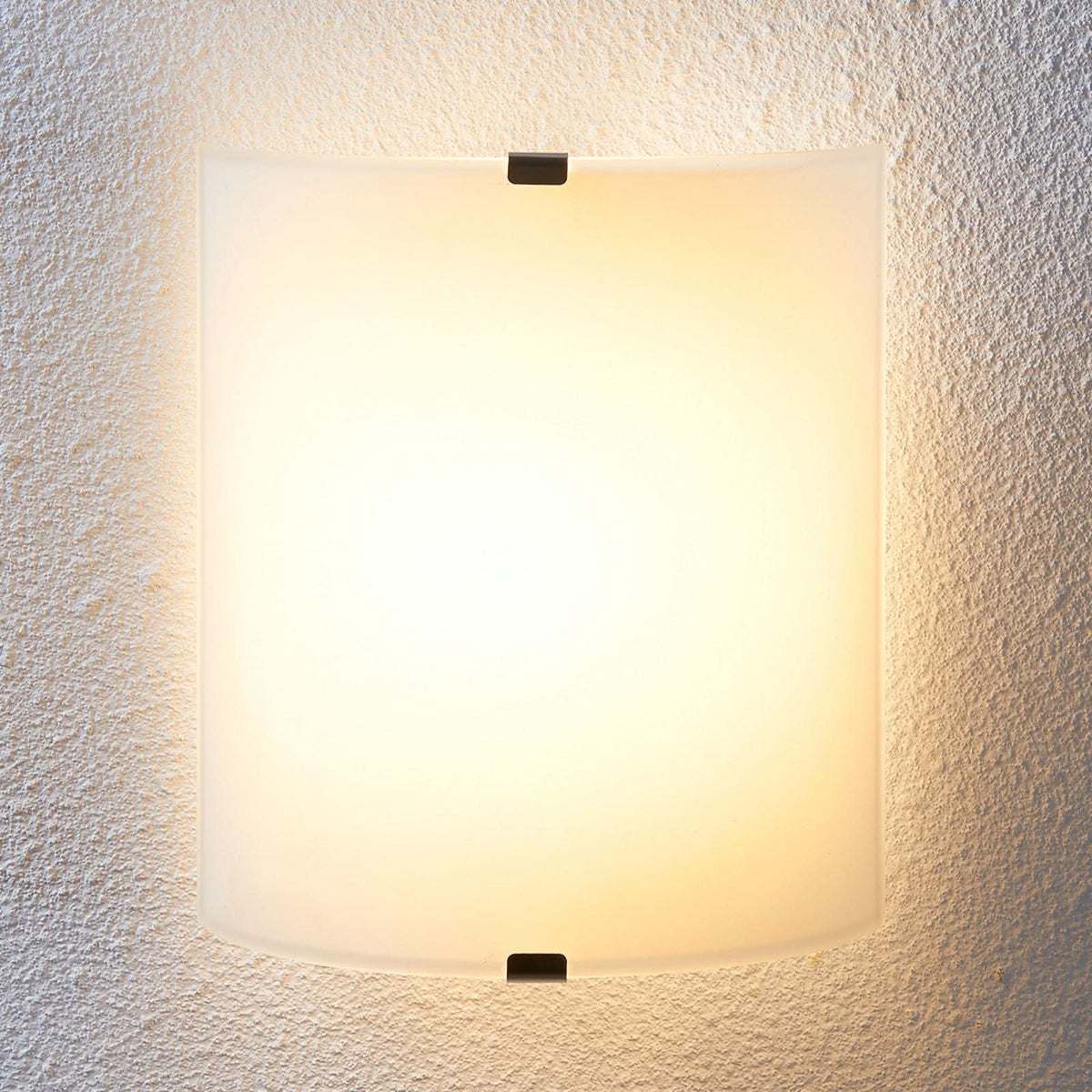 Applique murale LED Helmi en verre, transparent satiné, hauteur 21 cm