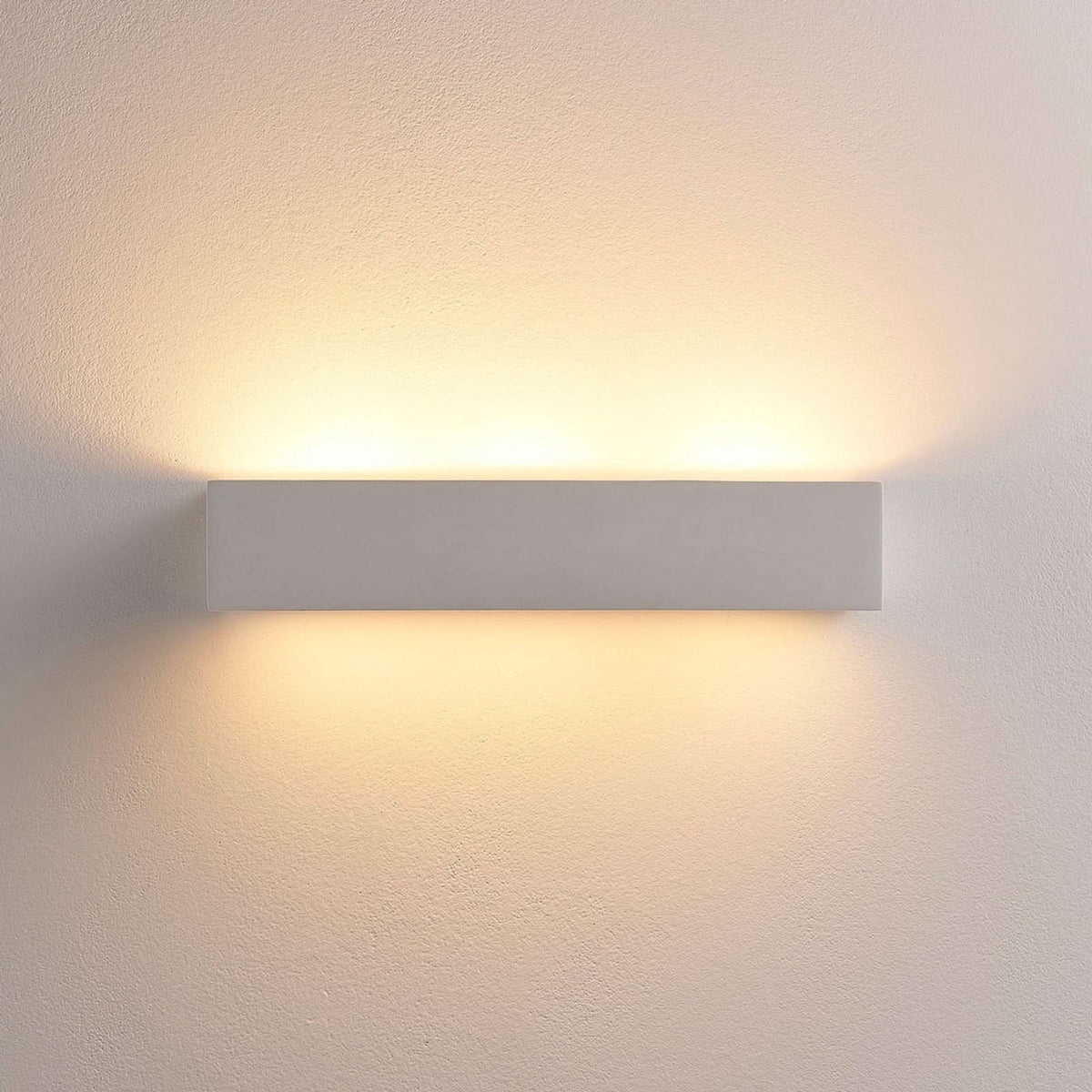 Applique murale Arya en plâtre, blanc, 2 lumières, hauteur 7 cm