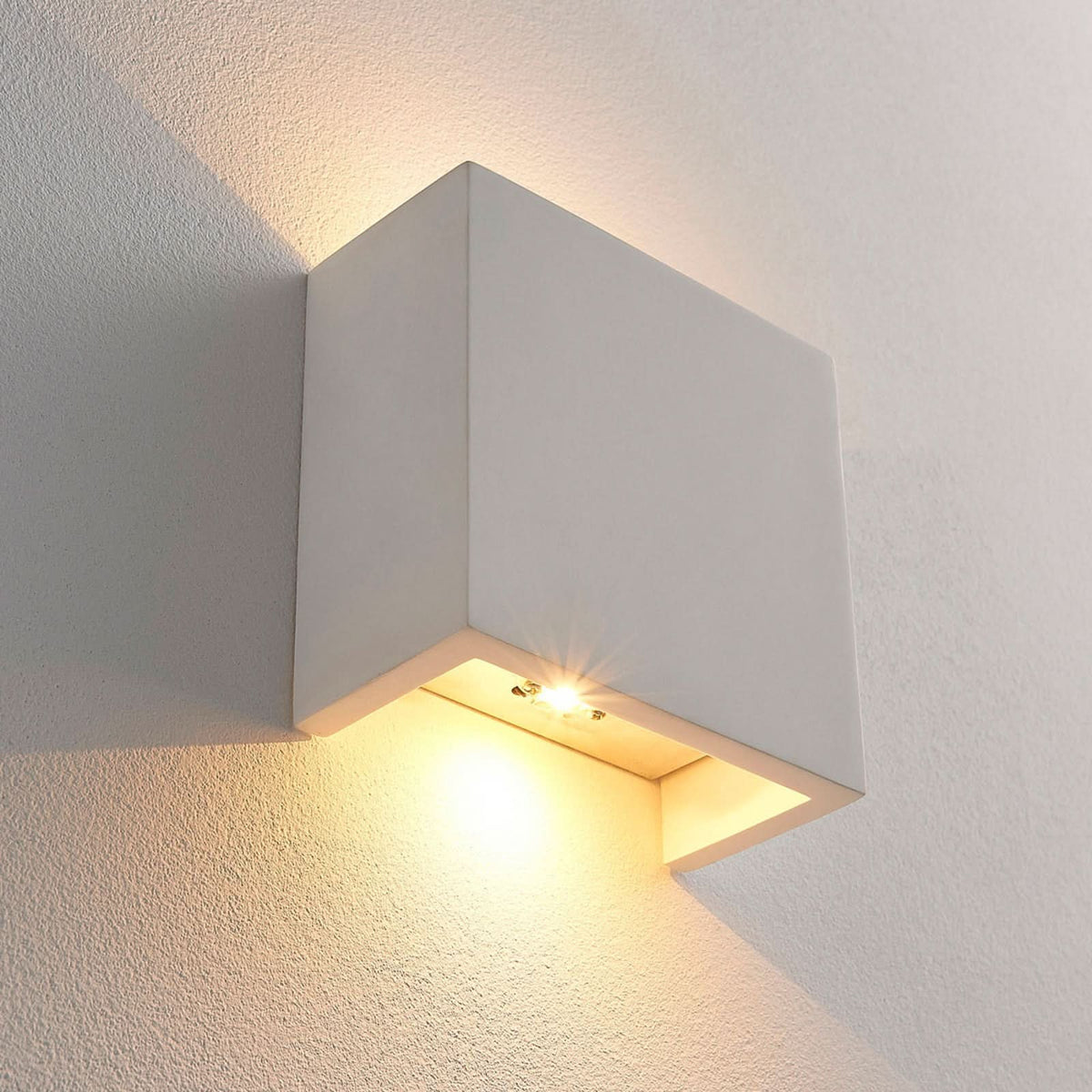 Applique murale LED Anneke en plâtre, blanc, hauteur 12,5 cm