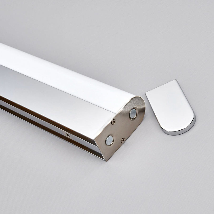 Applique murale LED en métal, chromé et blanc, hauteur 4 cm, IP44, 3000 K, 11 W, largeur 88 cm