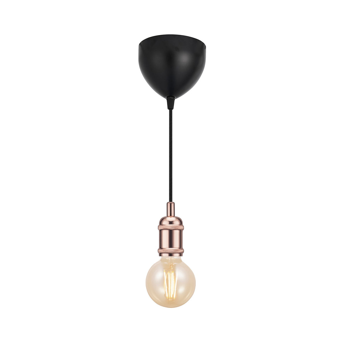 Suspension avec ampoule à filament claire, douille cuivrée et câble noir.