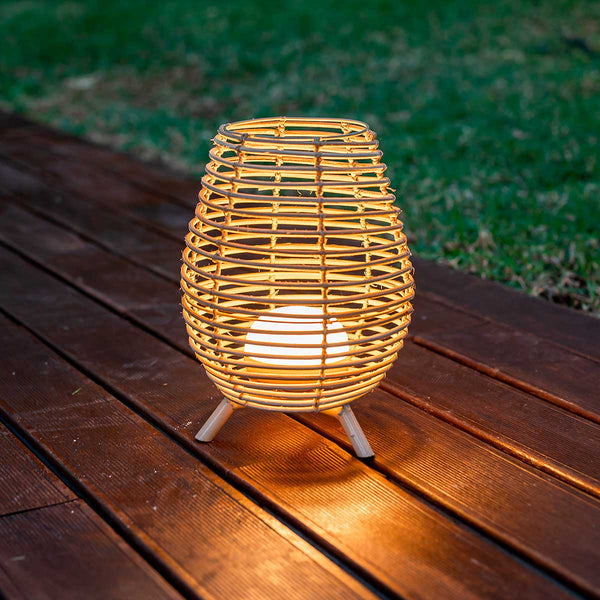 Bossa 30 cordless table lamp in natural fibers