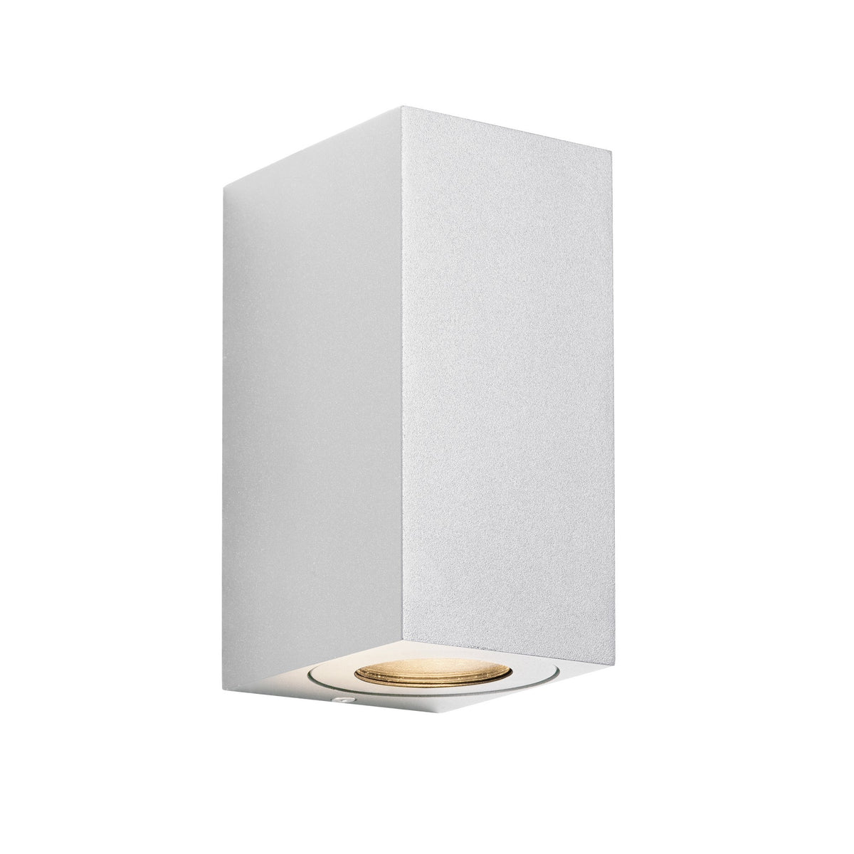 Vue trois quarts de l'applique blanche rectangulaire, avec verre diffuseur en partie inférieure.