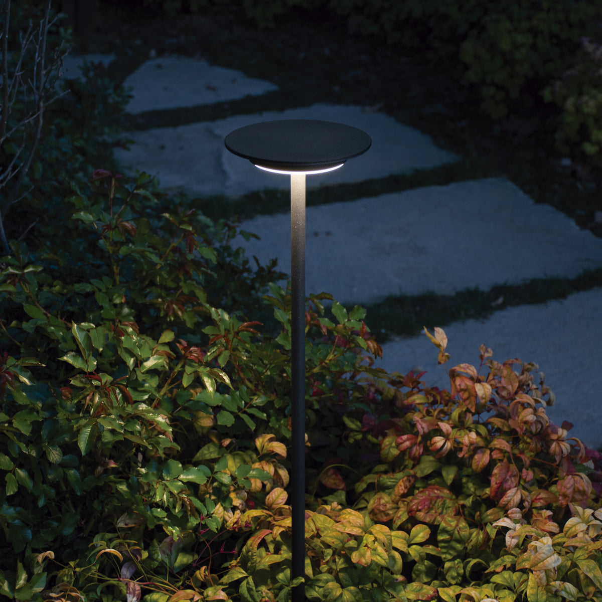 Borne extérieure Duomo IP65, anthracite, H 60 cm, 3000 K, version D