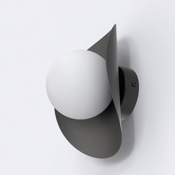 Fiero black wall lamp