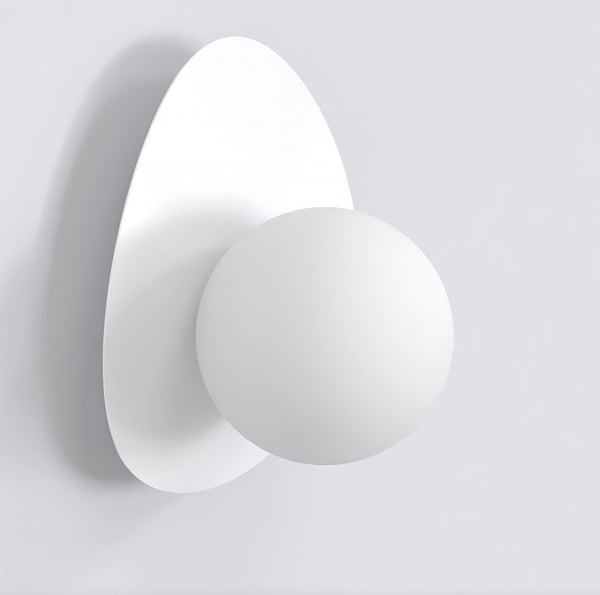 Ovo 1-light white wall lamp