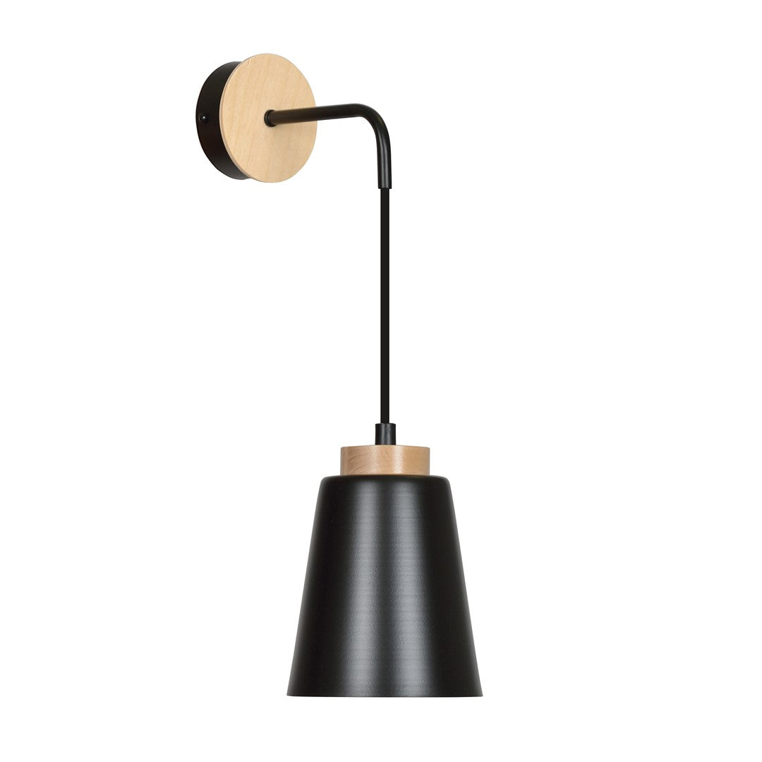 Produit de face sur fond blanc, applique murale noire avec platine ronde en bois clair.
