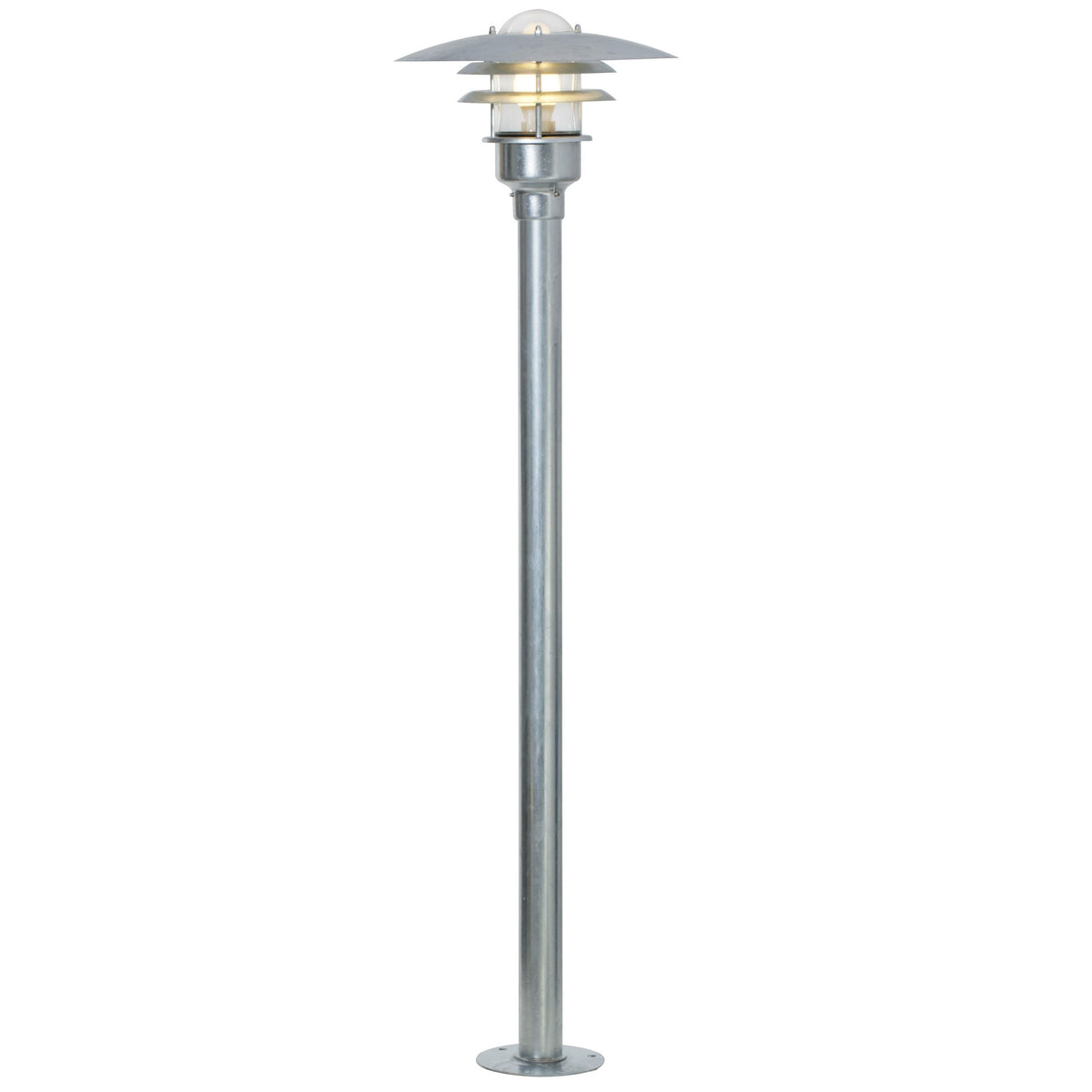 Vue de face du lampadaire extérieur en acier galvanisé, verre transparent, sur fond blanc.
