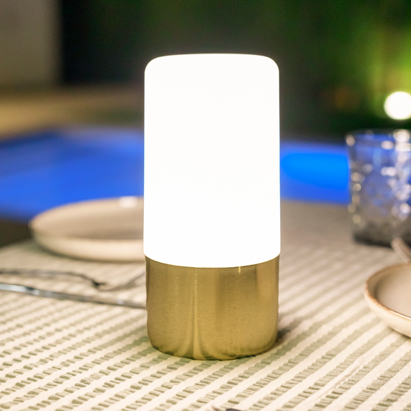Maia rechargeable table lamp
