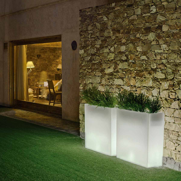 Junco 80 rectangular illuminated planter