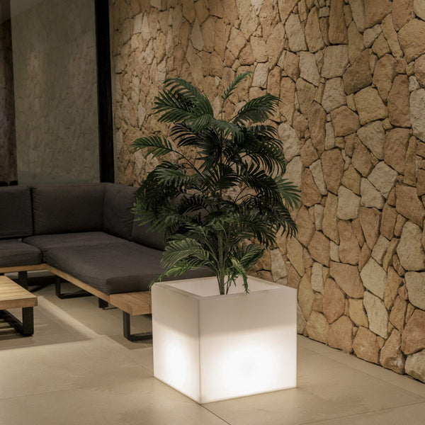 Narciso square lighted planter
